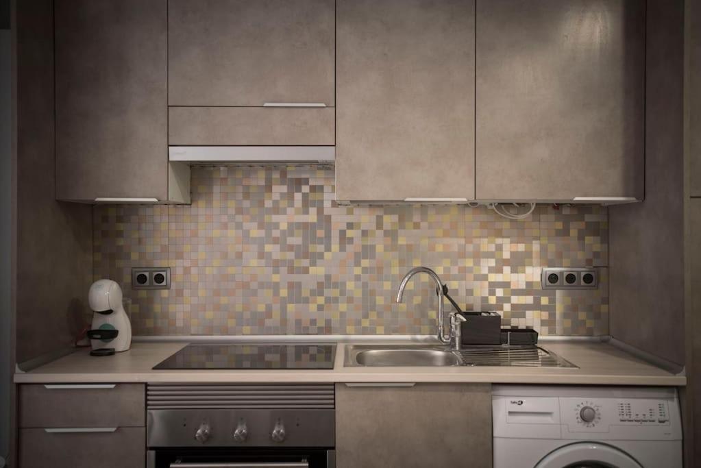 Apartamento En Centro Historico Con Patio Romano Сан-Лоренсо-де-Эль-Эскориаль Экстерьер фото